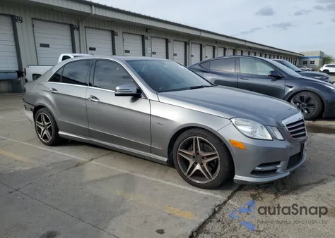2012 Mercedes-Benz E 350 from USA, damaged, VIN WDDHF5KB0CA600454